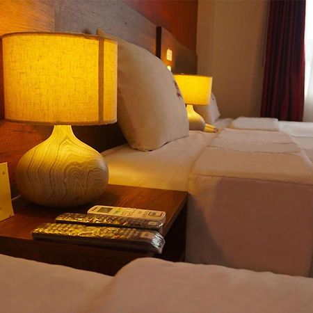 Hotel Central Trujillo Esterno foto